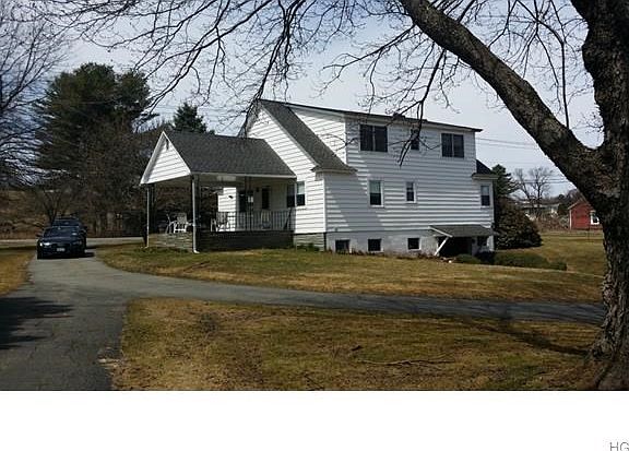 Back of house & driveway