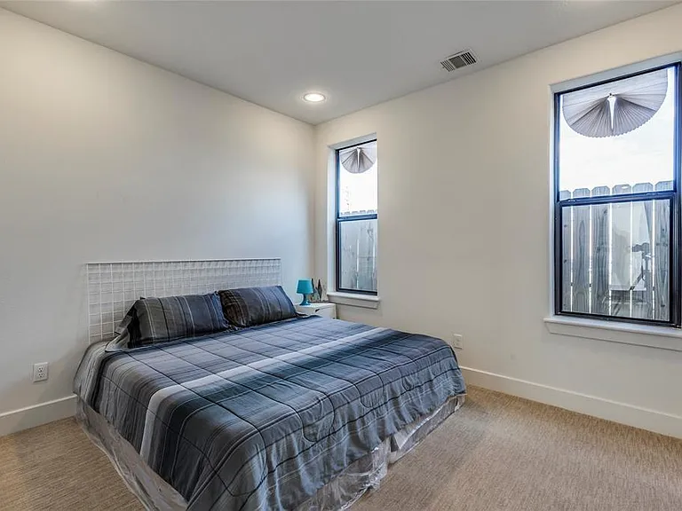 2612 Polk Ave #B — Photo 19