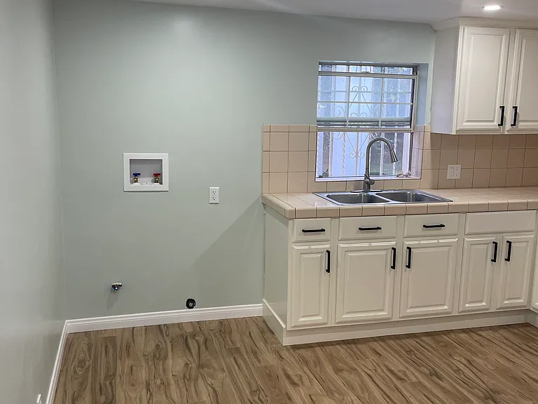 142 S Townsend Ave #144 — Photo 2