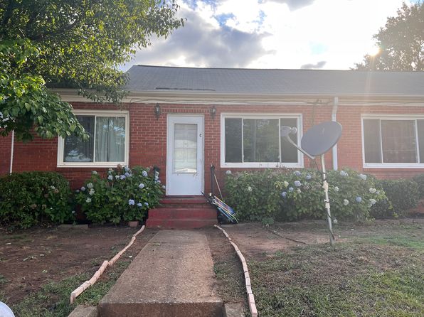 1600 Easley Bridge Rd APT C