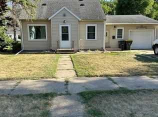 718 E Wyoming St, Redwood Falls, MN 56283