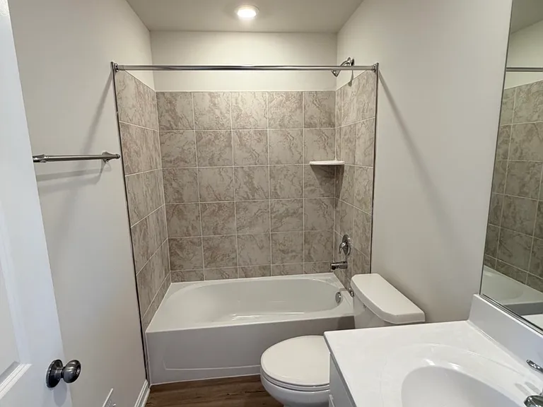 436 Seeback Dr — Photo 37