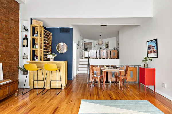 Sold by Compass | media 2