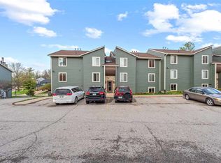 1705 Lynncrest Dr APT 6, Coralville, IA 52241