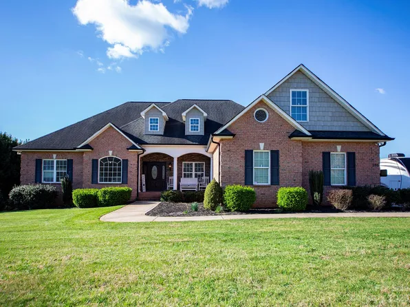 995 Clear Creek Cir, Lincolnton, NC 28092