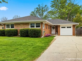 502 S Louis St, Mount Prospect, IL 60056