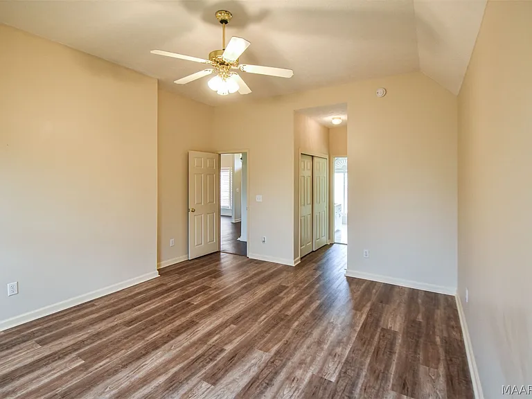 1691 Rambling Brook Ln — Photo 26