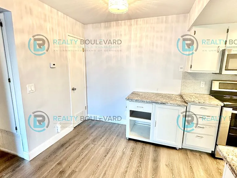 7680 Bluestone Dr #383 — Photo 10