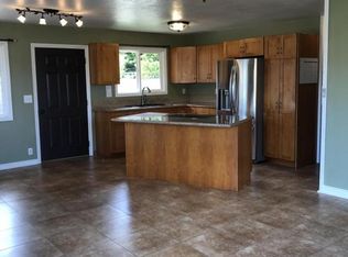 328 Makoa Pl, Kahului, HI 96732