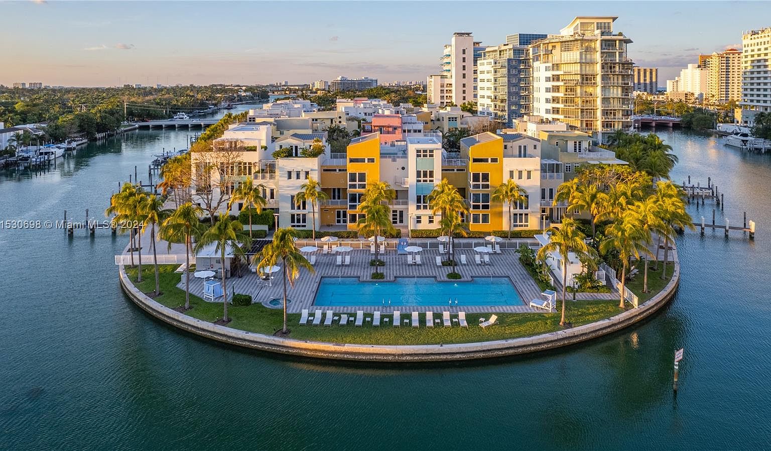 6103 Aqua Ave APT 301 Miami Beach FL 33141 MLS #A11530698 Zillow