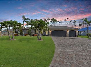 1413 SW 19th Ln, Cape Coral, FL 33991