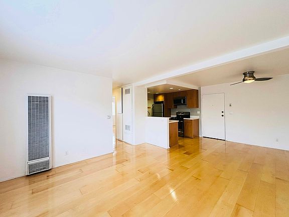 3rd image of 5091 Glen Iris Ave APT 203