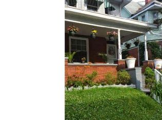 10 Oak Ln, Trenton, NJ