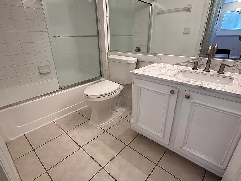 6361 Aragon Way #MAIN — Photo 19