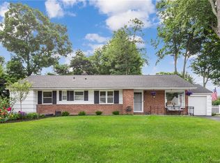12 Tamarack Dr, Cortlandt Manor, NY 10567