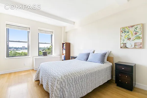 Rented by Compass | media 18