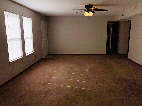 5th image of 45 Welch Ln