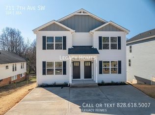 711 7th Ave SE, Hickory, NC 28602