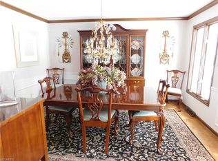 492 Locklie Dr, Highland Heights, OH 44143