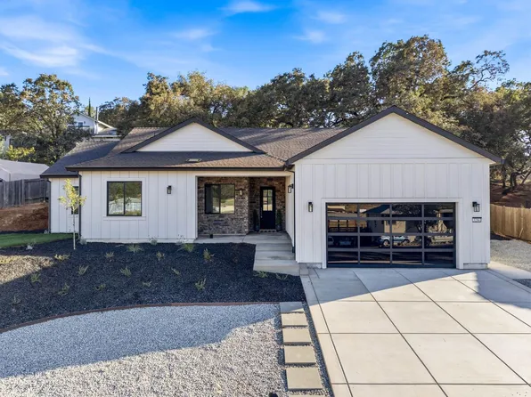 3284 Oxford Rd, Cameron Park, CA 95682