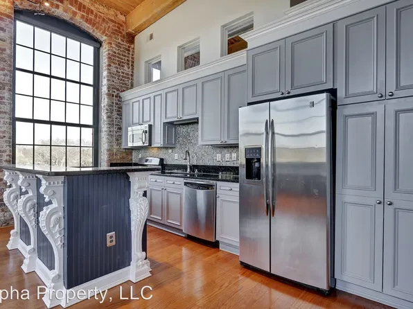 400 Mills Ave Unit 401-S, Greenville, SC 29605