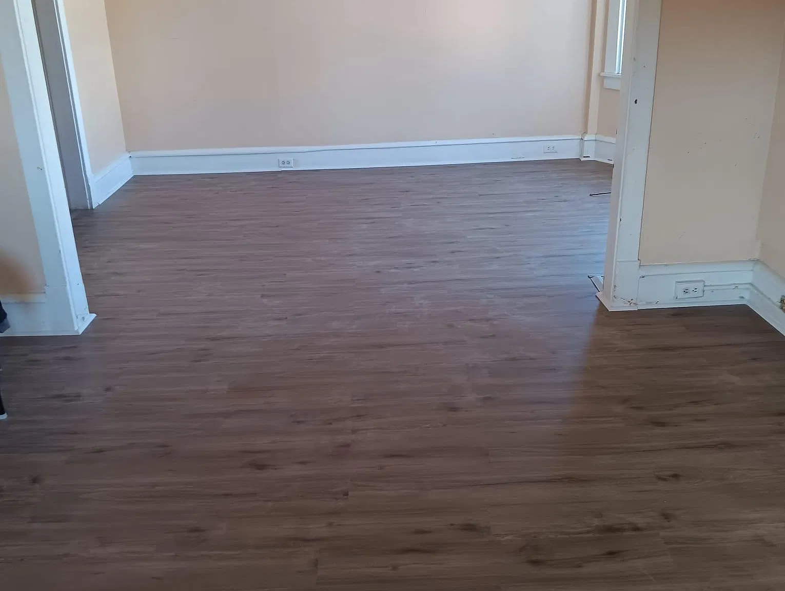 2 bed, 800 sqft, $1,400 — Photo 2