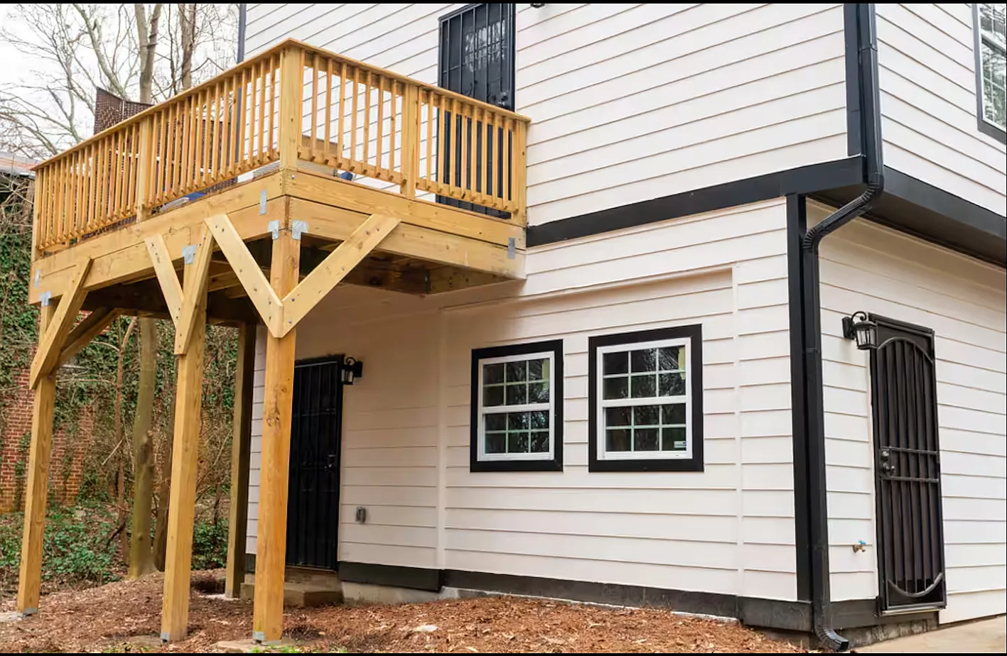 4 bed, 2150 sqft, $3,254 — Photo 4