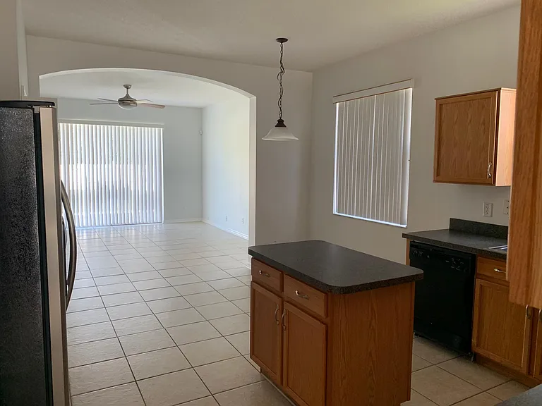 5007 Adair Oak Dr — Photo 9
