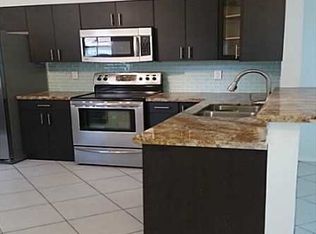902 Sevilla Cir, Weston, FL 33326