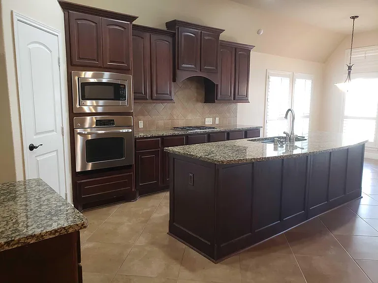 5927 Bristol Path Ln — Photo 10