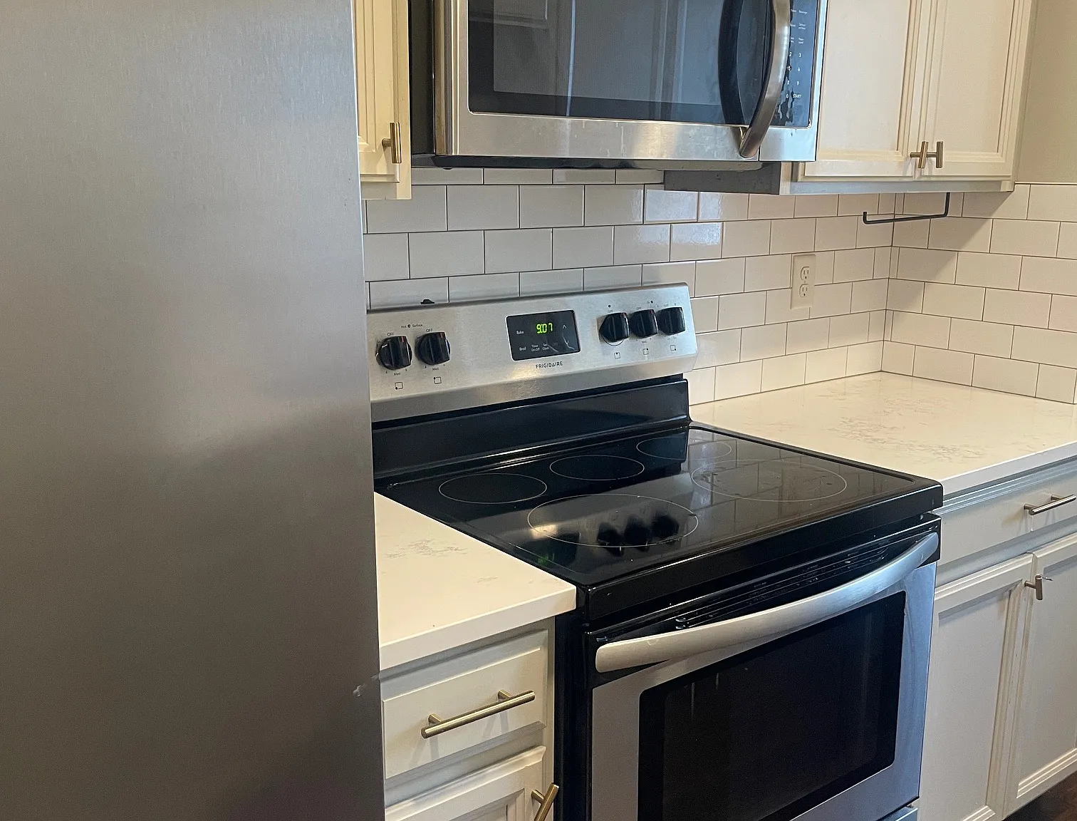 1222 William Howard Taft Rd — Photo 2
