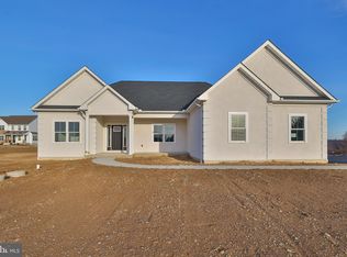 448 Long Ln, Walnutport, PA 18088