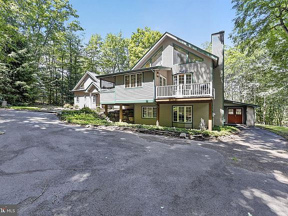 2nd image of 326 Fawn Rd
