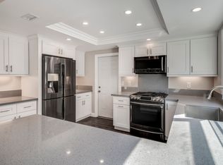 10224 Pebble Beach Dr, Santee, CA 92071