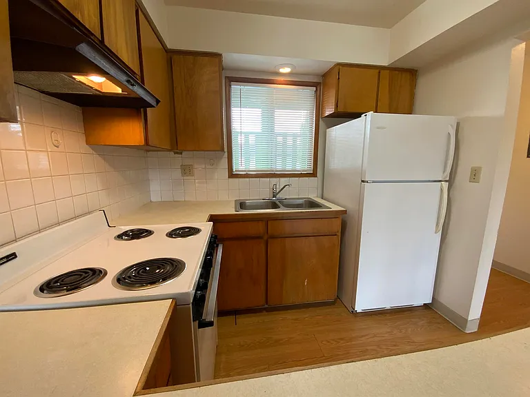 804 Cedar St #D — Photo 7