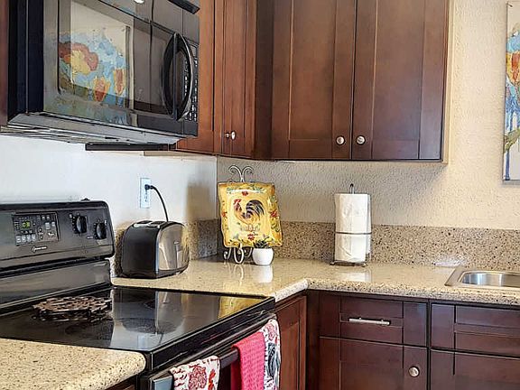 2nd image of 1557 Apache Dr Unit D