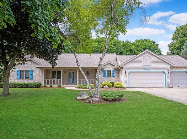 W221S7365 Carol DRIVE, Muskego, WI 53150