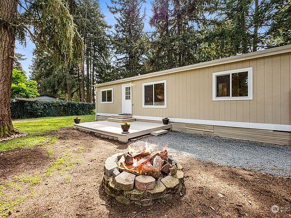 3rd image of 8120 192nd Street Ct E #16