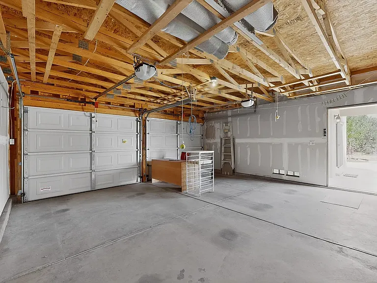 2 Car Garage