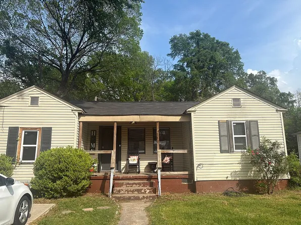 3330 Moore Dr, Texarkana, TX 75503