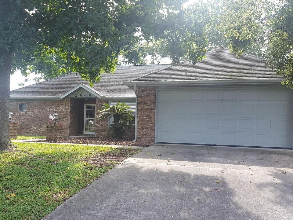 1st image of 2545 Vaughn Ave