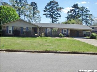 517 Country Club Rd, Sylacauga, AL 35150