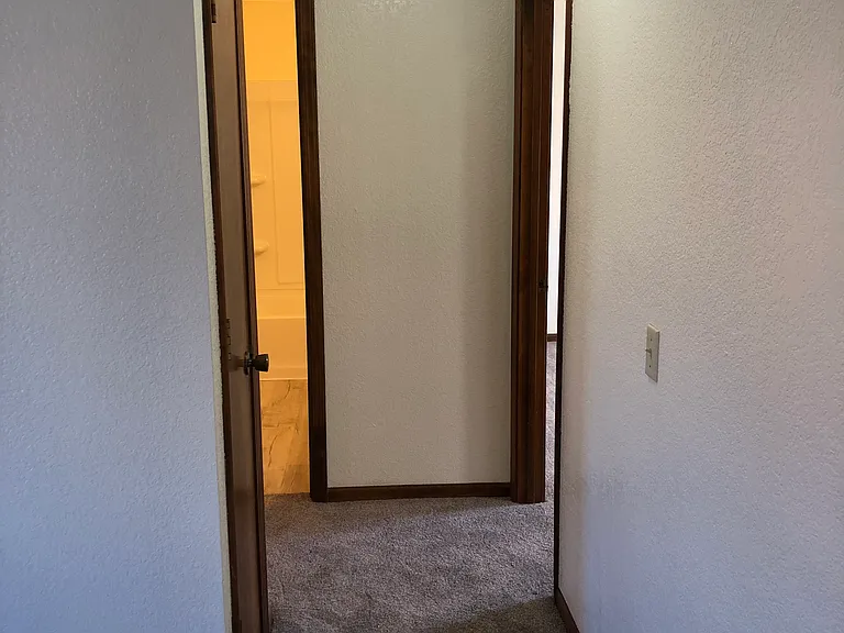 1906 N 42nd St #1C — Photo 17