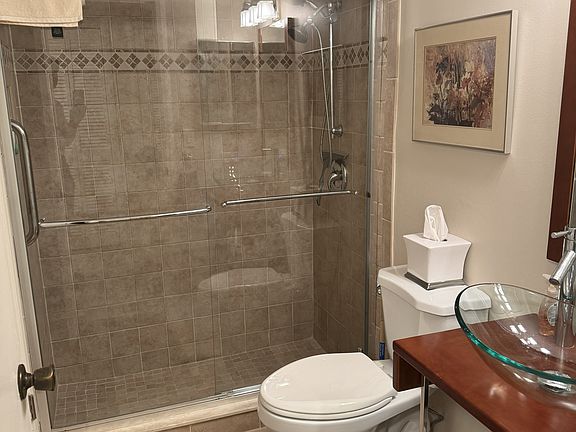 2nd 3/4 Bath