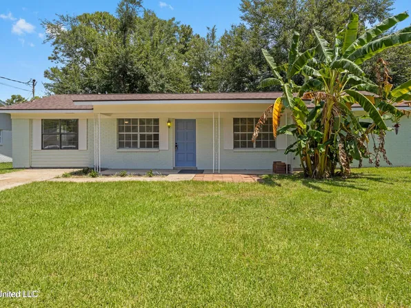 2150 Floyd Dr, Biloxi, MS 39531