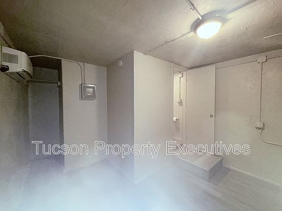 5th image of 234 E 32nd St Unit 19