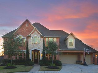 11804 Seagrove Dr, Pearland, TX 77584