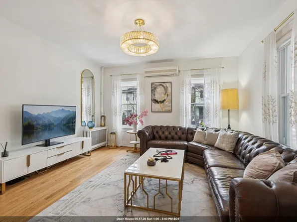 31 47th Street image 1 of 44