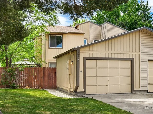 691 W Barrett St, Meridian, ID 83642