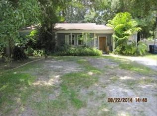 1028 N Bask Dr, Tampa, FL 33603